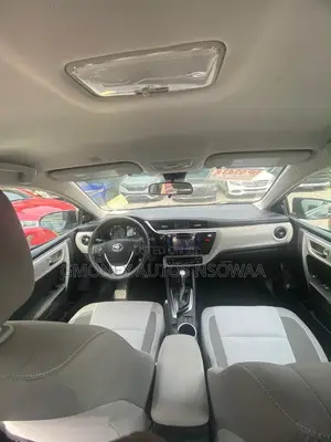 Toyota Corolla LE (1.8L 4cyl 2A) 2019 Gray