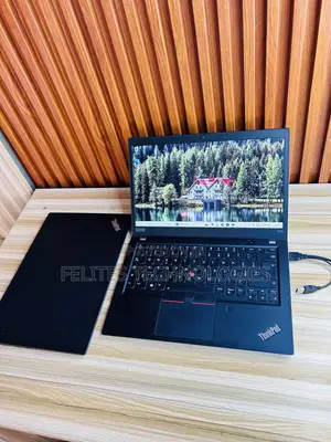 Laptop Lenovo ThinkPad T490s 16GB Intel Core i7 SSD 512GB