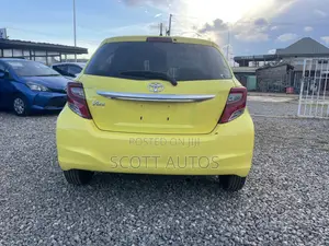 Toyota Vitz 1.3 AWD 3dr 2015 Yellow