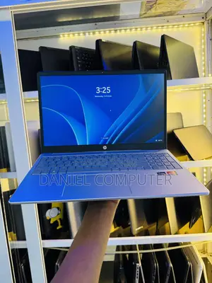 Laptop HP 15 16GB AMD Ryzen 7 SSD 1T