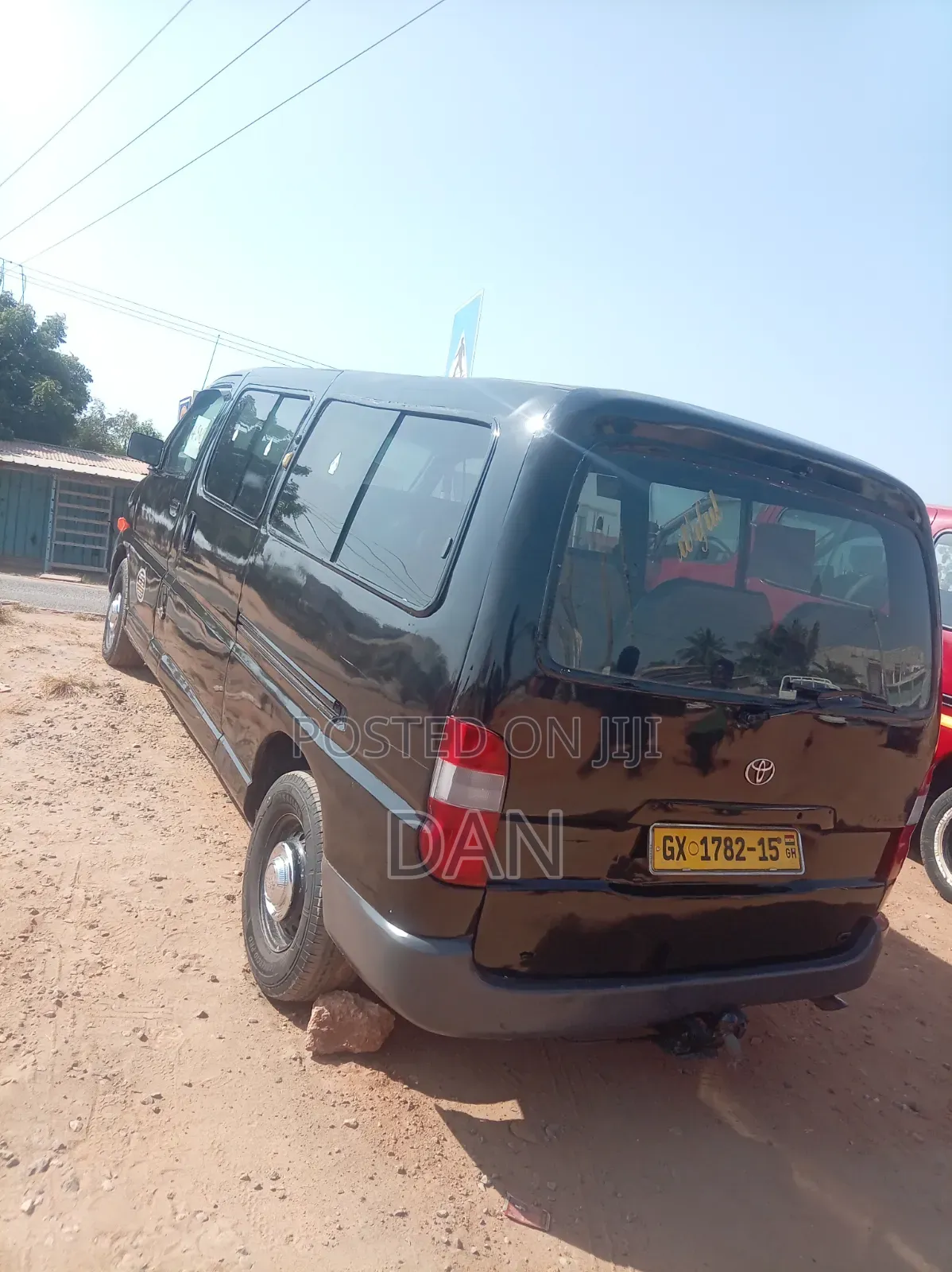 Toyota HiAce 2012 Black