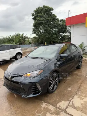 Toyota Corolla LE (1.8L 4cyl 2A) 2018 Blue