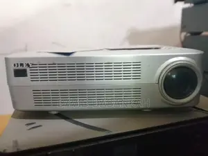 OLEY Projector for Sale – Ideal for Home, Office and Presentations