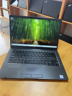 Laptop Dell Latitude 7400 8GB Intel Core i5 SSD 256GB