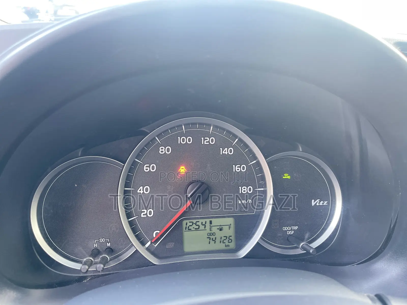 Toyota Vitz 1.3 FWD 5dr 2013 Blue