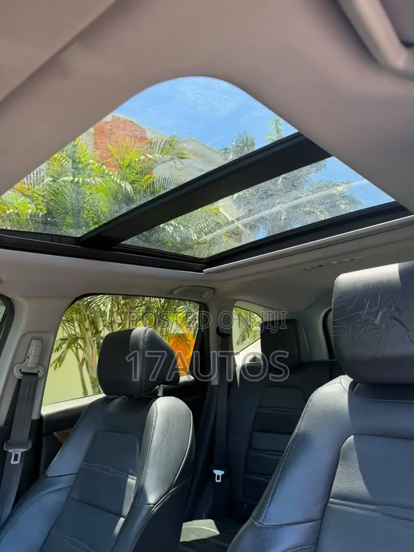 Honda CR-V Touring AWD 2019 Black