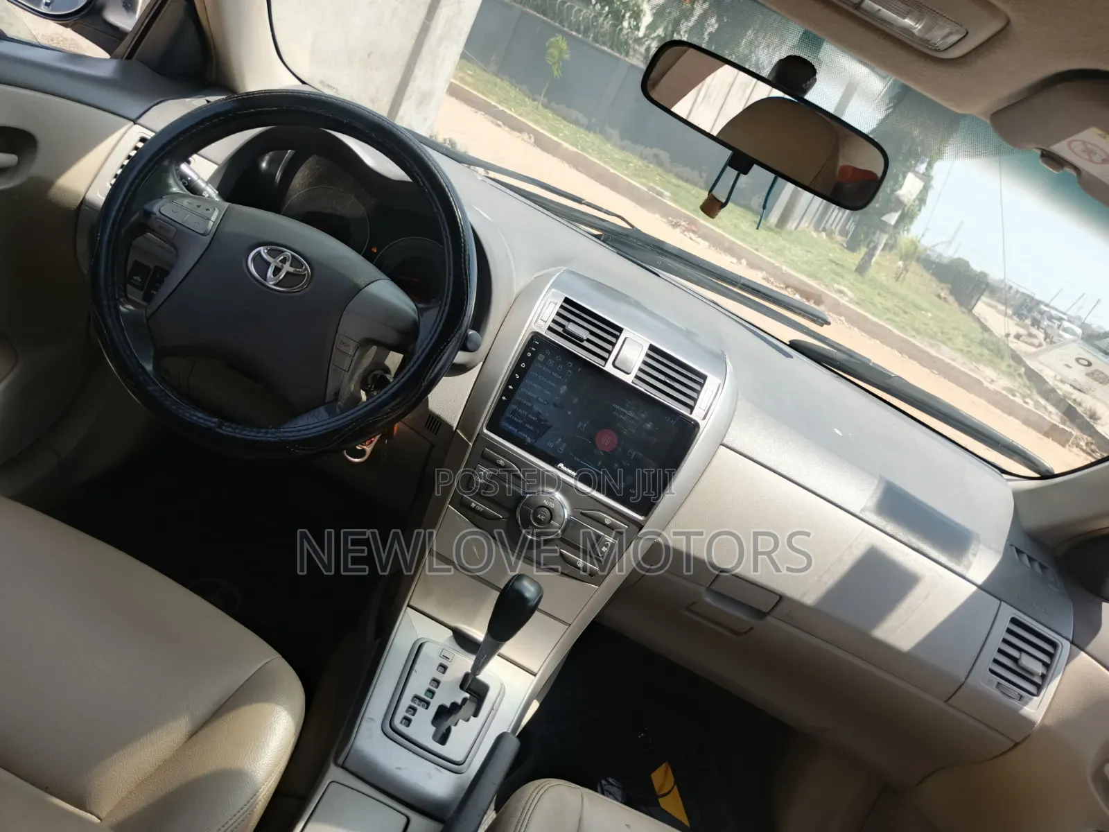 Toyota Corolla S 4dr Sedan (1.8L 4cyl 4A) 2013 Gray