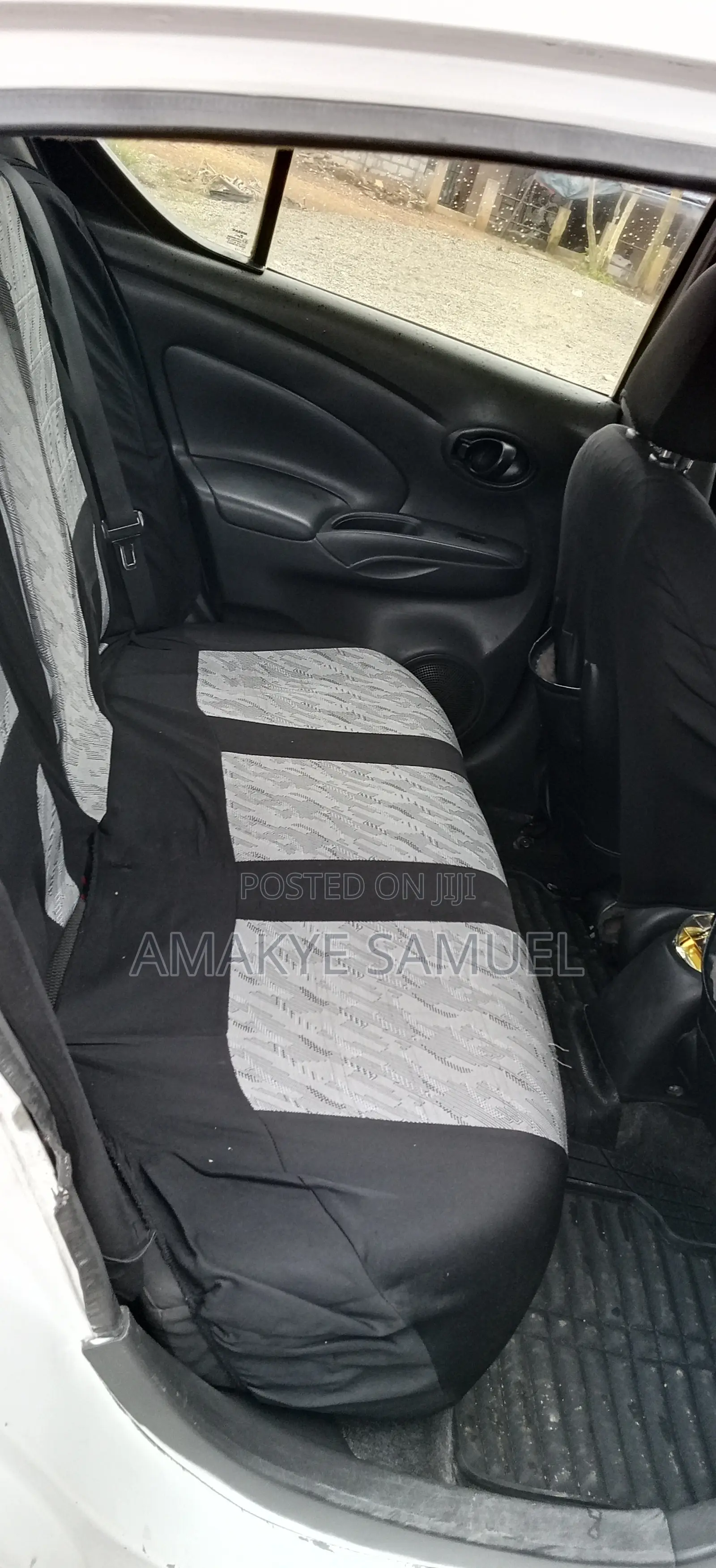 Nissan Versa 1.6 SV Sedan 2012 White
