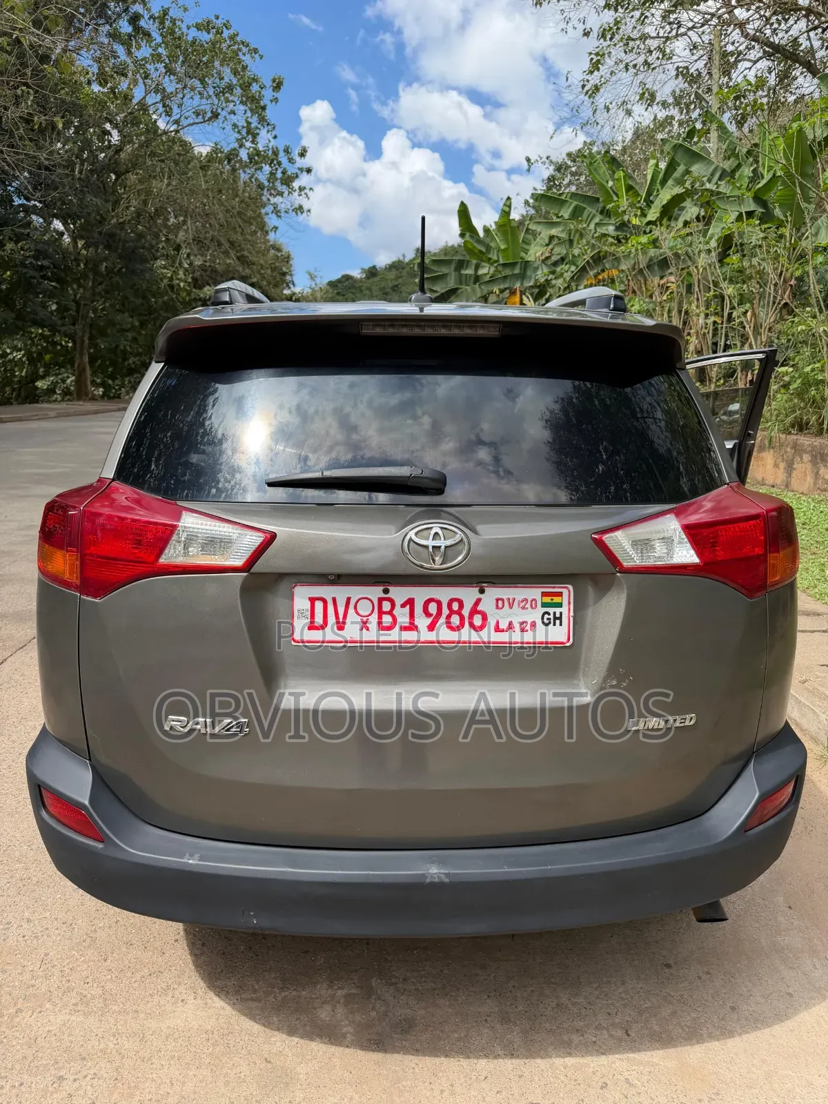 Toyota RAV4 Limited 4dr SUV (2.5L 4cyl 6A) 2015 Green