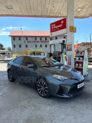 Toyota Corolla LE 4dr Sedan (1.8L 4cyl CVT) 2017 Gray