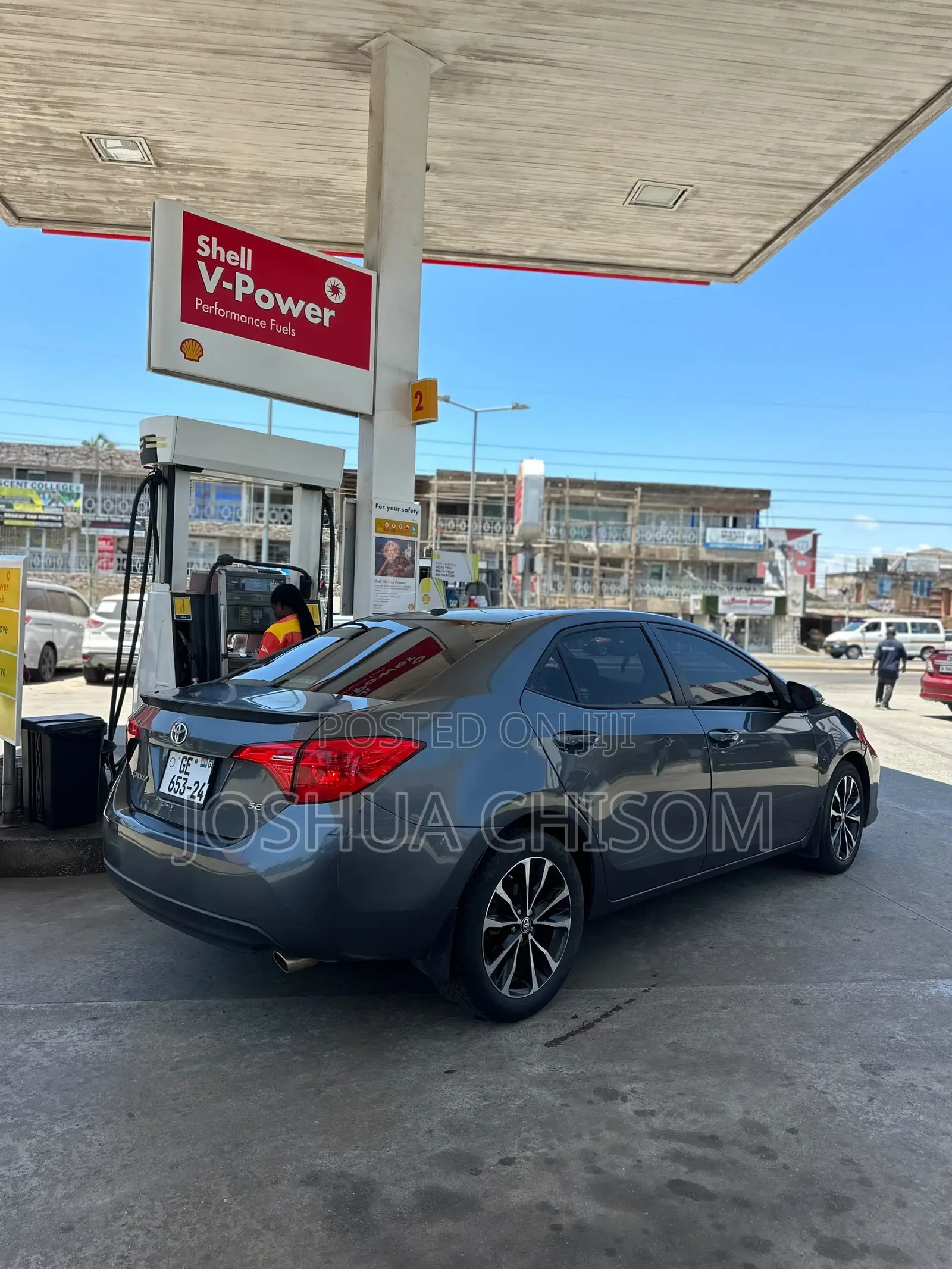 Toyota Corolla LE 4dr Sedan (1.8L 4cyl CVT) 2017 Gray