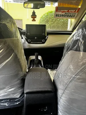 Toyota Corolla 2020 White