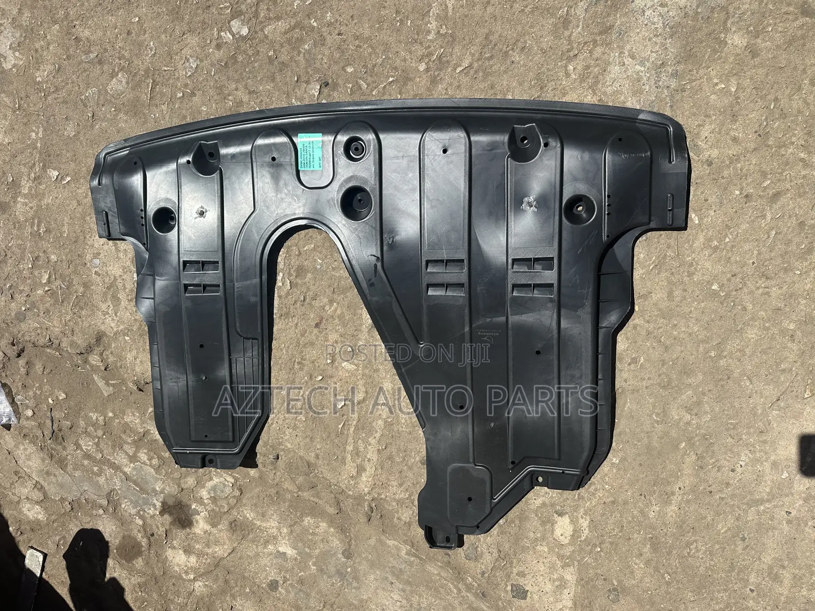 Hyundai Santafe Santa-Fe 2017 2018 2019 Engine Under Cover