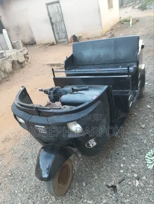 Tricycle 2019 Black