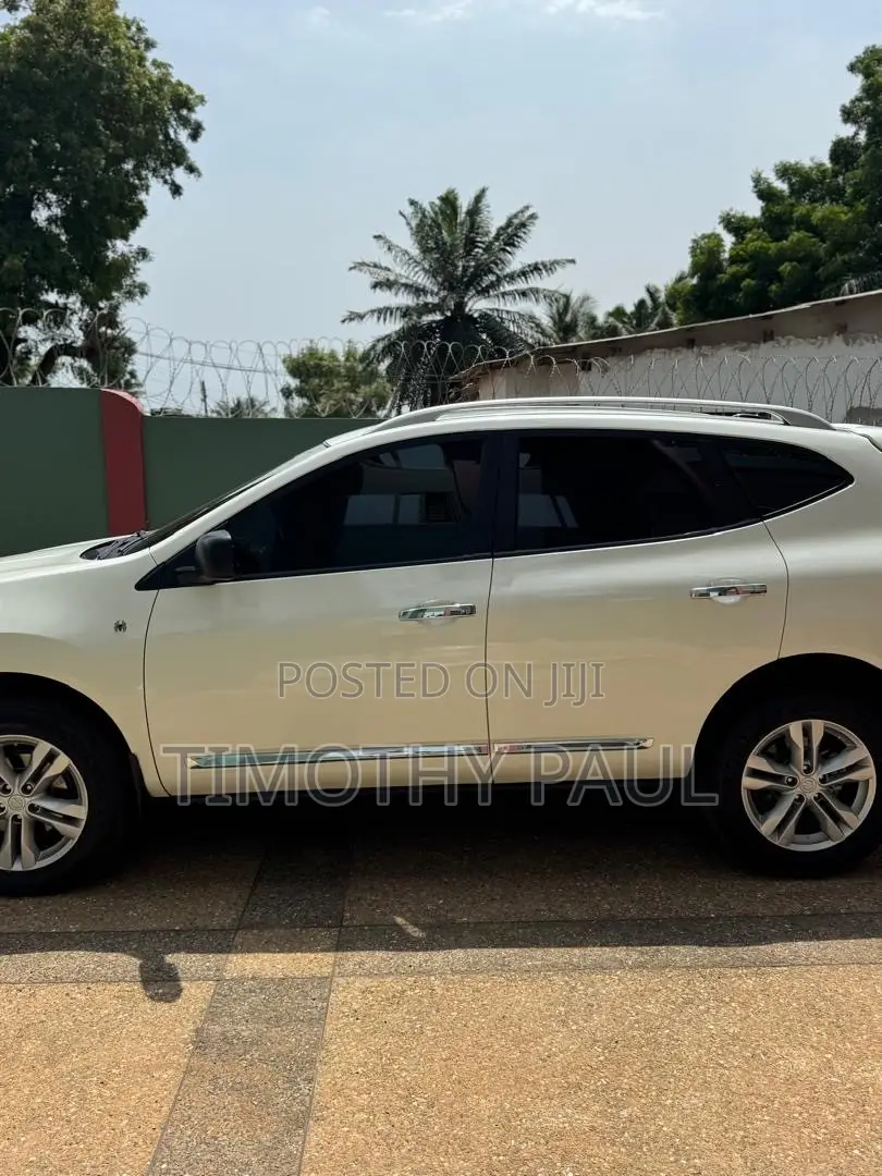 Nissan Rogue 2015 White