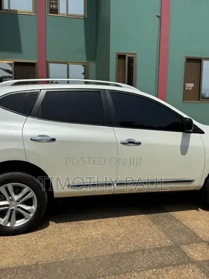 Nissan Rogue 2015 White
