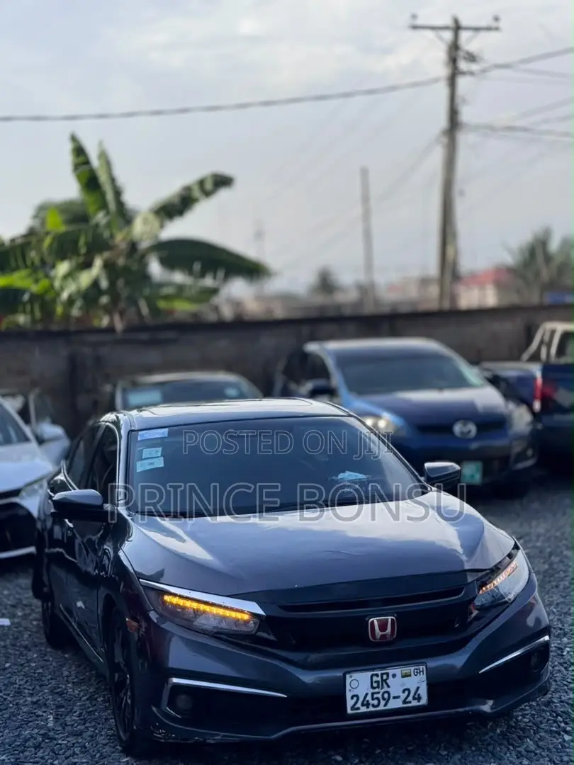 Honda Civic EX 4dr Sedan (2.0L 4cyl) 2017 Gray