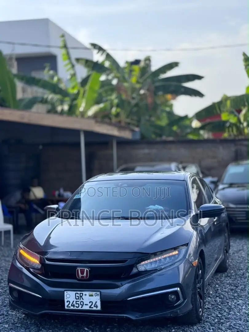 Honda Civic EX 4dr Sedan (2.0L 4cyl) 2017 Gray