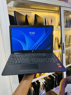 Laptop HP 15 8GB AMD Ryzen 5 HDD+SSD 128GB