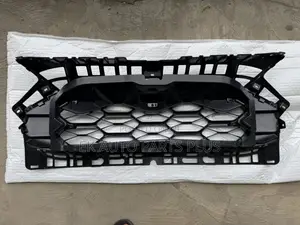 Honda HRV Front Grille 2022 2023 2024 2025
