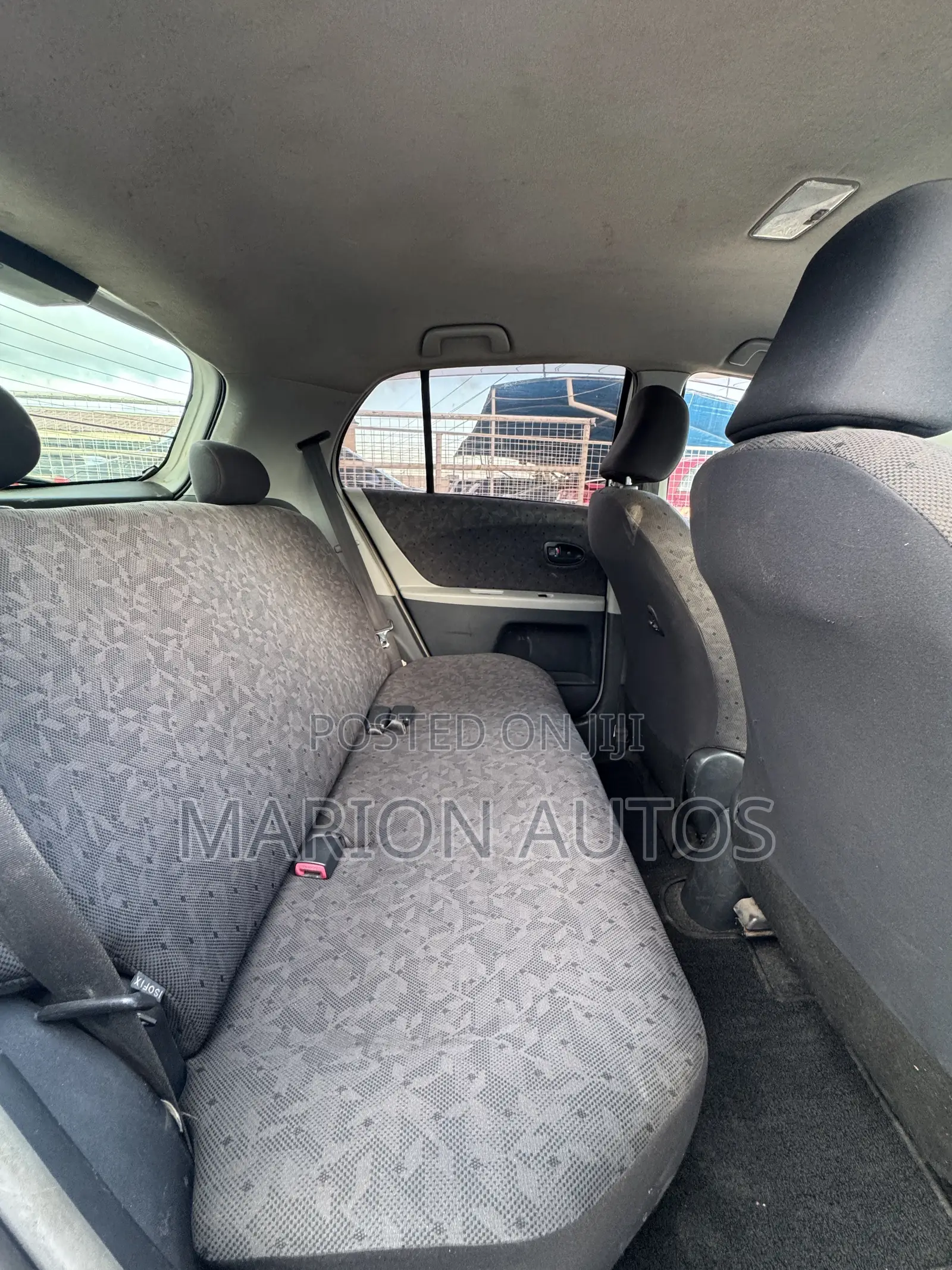 Toyota Vitz 1.3 FWD 3dr 2010 White