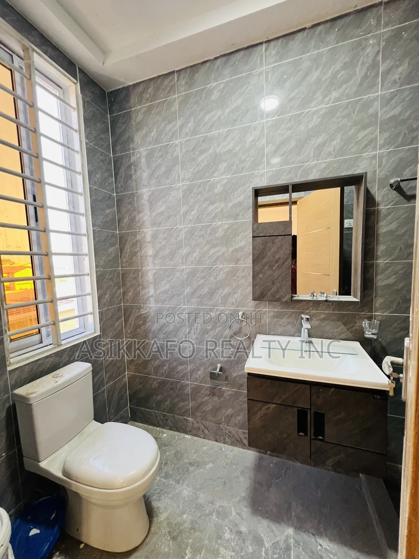 2bdrm Apartment in Baatsona, Spintex for rent
