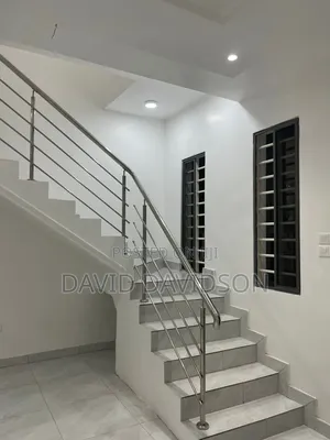 3bdrm House in 3 Bedroom House, Tema Metropolitan for sale