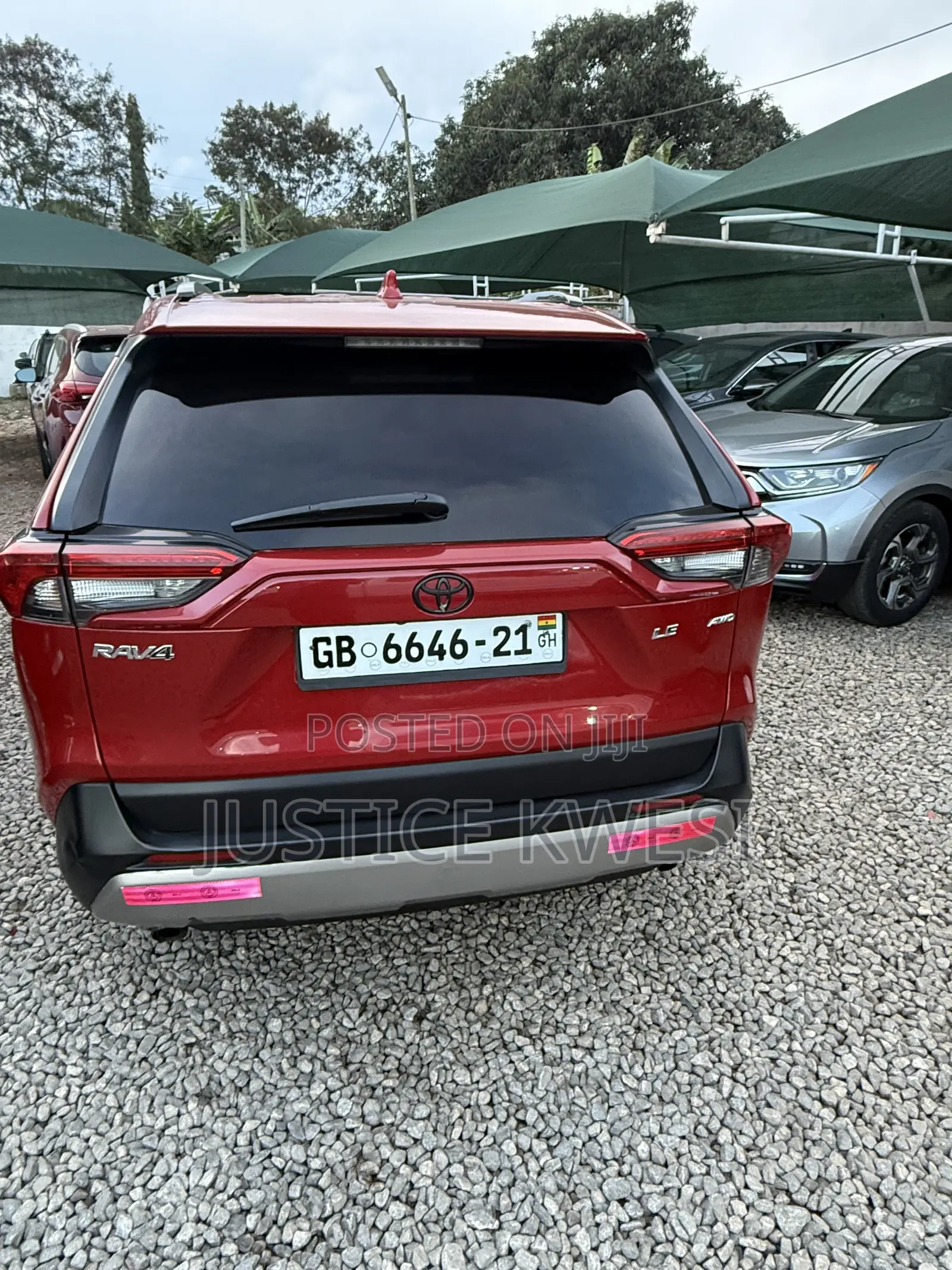 Toyota RAV4 LE AWD 2020 Red