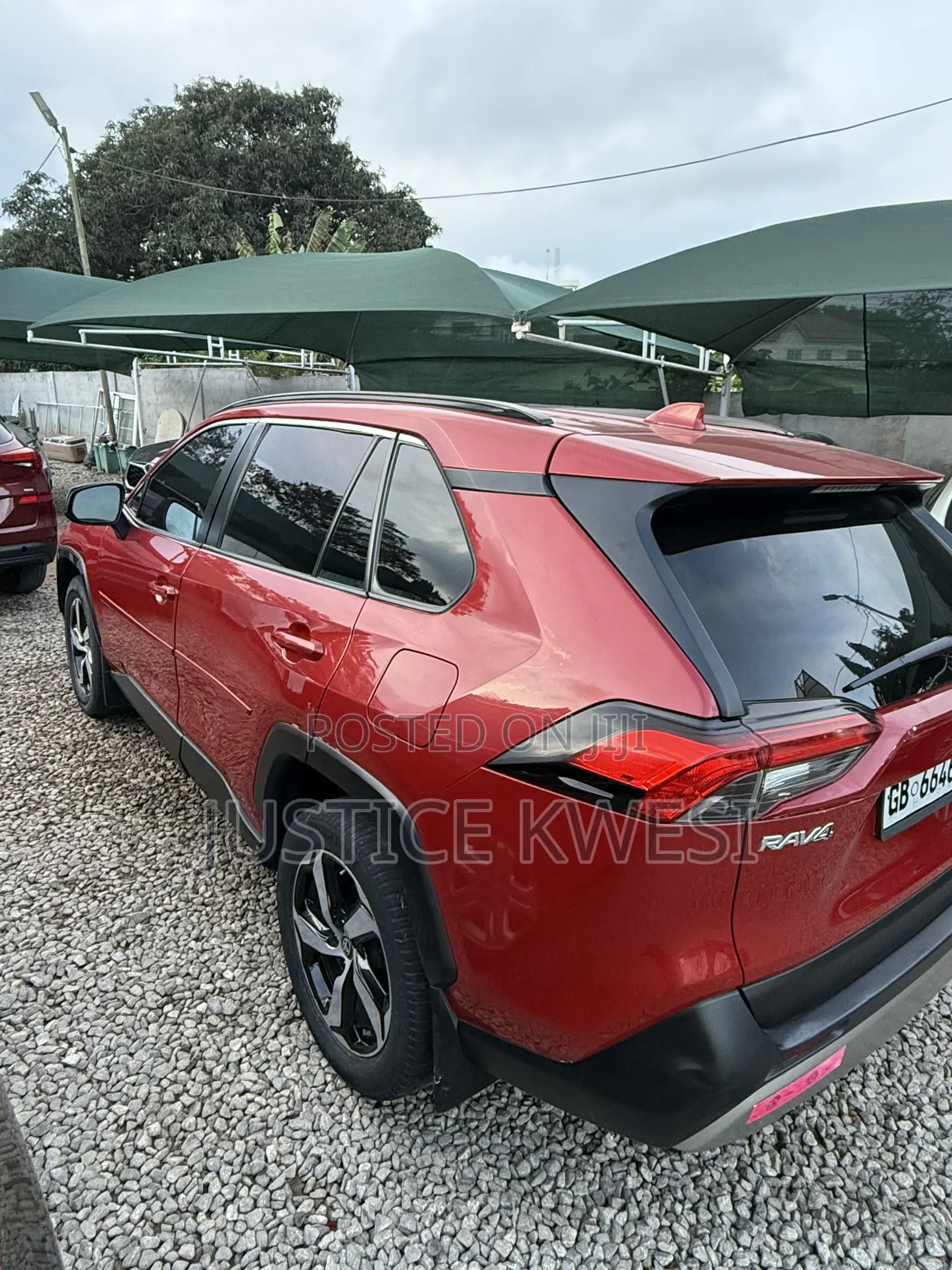Toyota RAV4 LE AWD 2020 Red