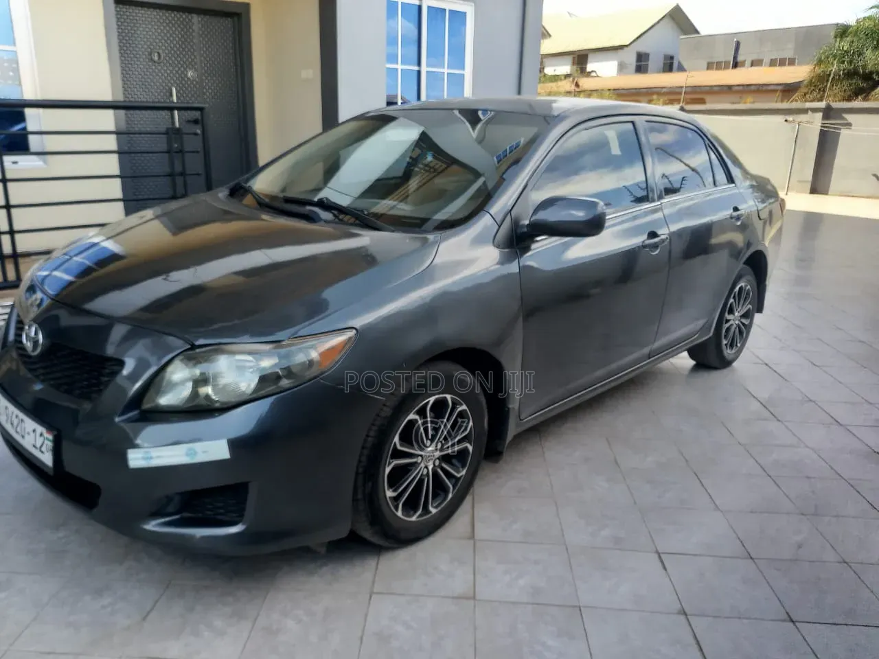 Toyota Corolla LE 4dr Sedan (1.8L 4cyl 4A) 2010 Black