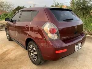 Pontiac Vibe 1.8L 2010 Burgundy