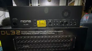Midas Stage Box DL32