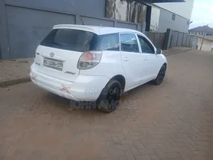 Toyota Matrix Hatchback 1.8 16V AWD 2007 White