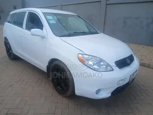 Toyota Matrix Hatchback 1.8 16V AWD 2007 White