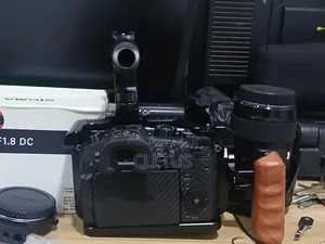 Panasonic Lumix Gh5 + Sigma 18-35mm 1.8 + Cage and Other Accessories