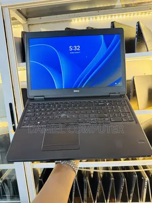 Laptop Dell Latitude E5550 8GB Intel Core i5 HDD 500GB