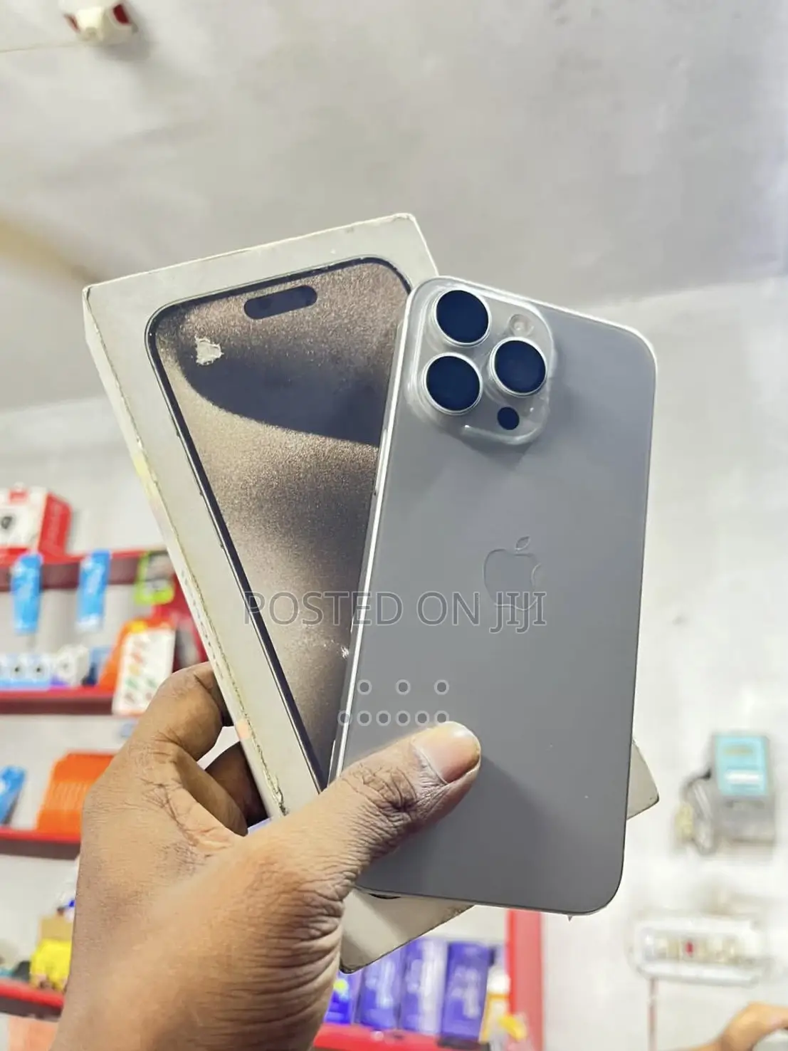 Apple iPhone 15 Pro Max 256 GB Silver