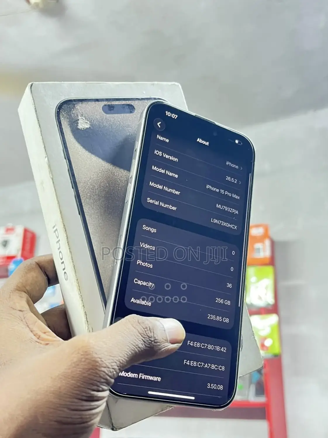Apple iPhone 15 Pro Max 256 GB Silver