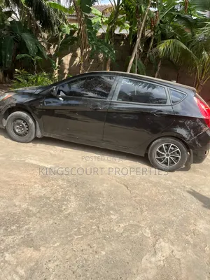 Hyundai Accent 2012 Black