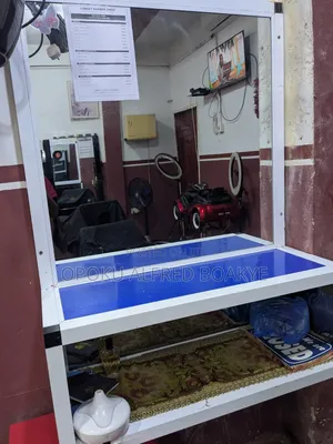 Hairdresser Mirror