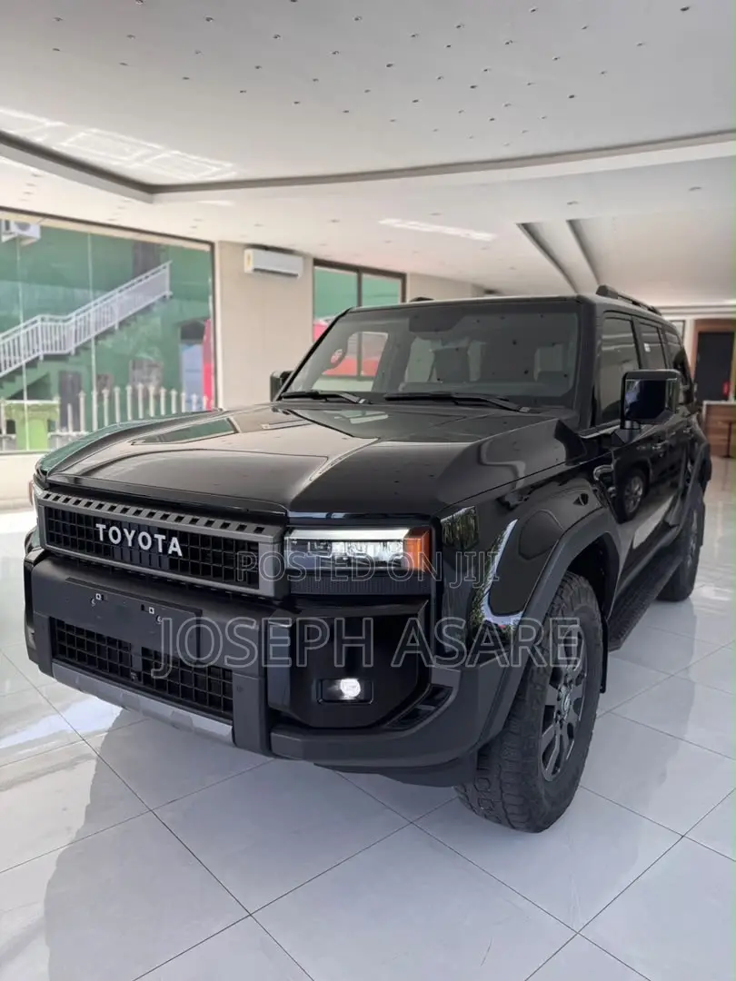 Toyota Land Cruiser Prado 2.4 Petrol 2025 Black