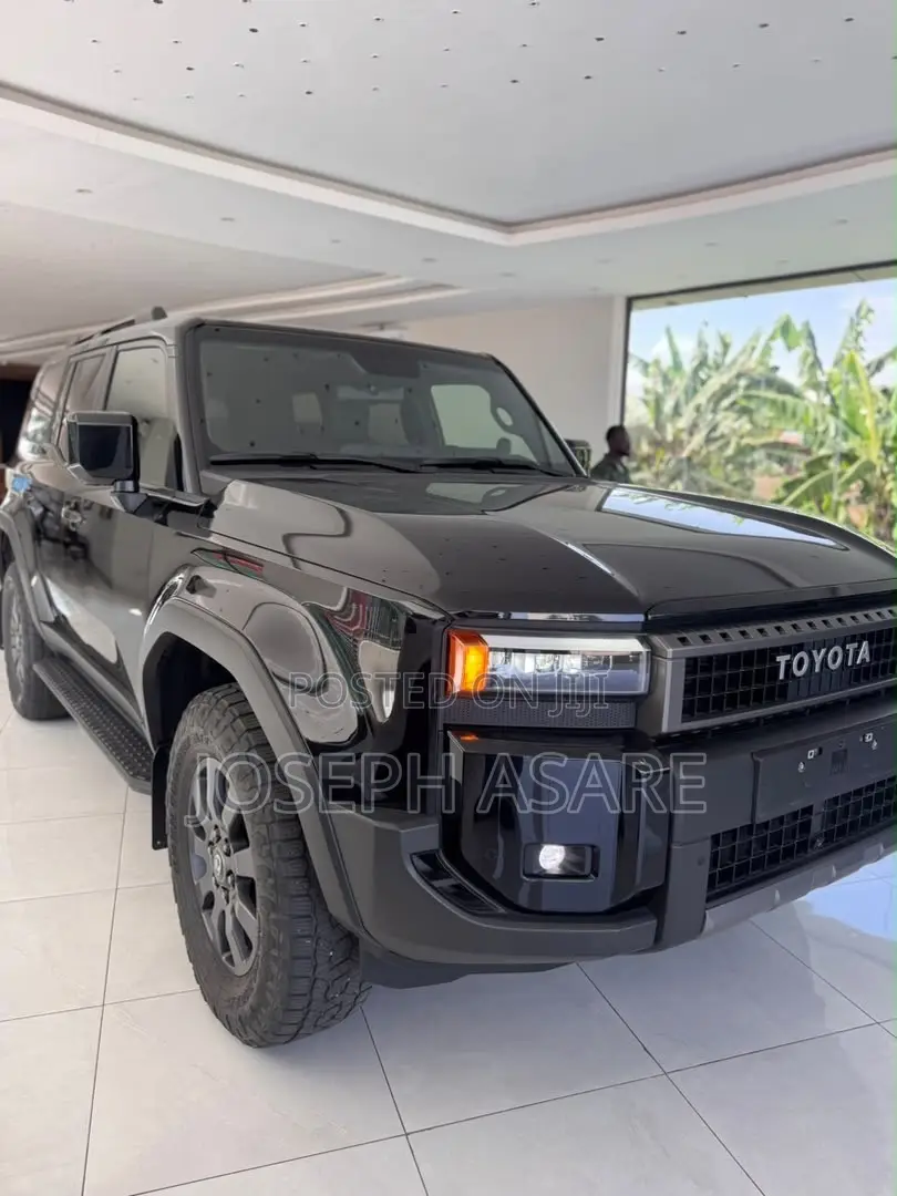 Toyota Land Cruiser Prado 2.4 Petrol 2025 Black