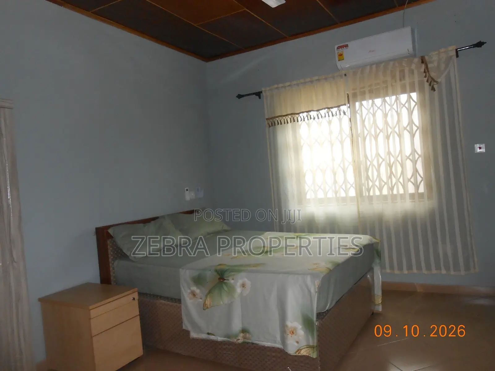 Fully Furnished 2 Bedrooms Apt Short Stay/ Air BnB
