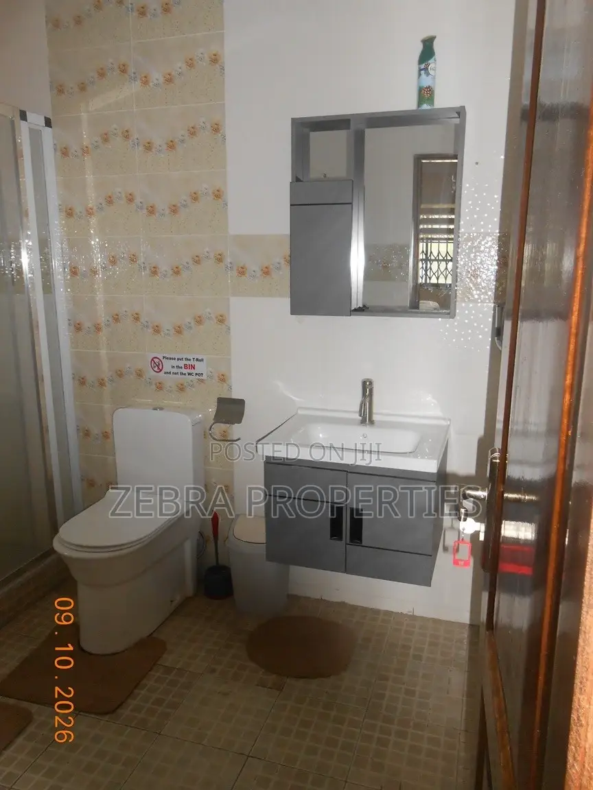 Fully Furnished 2 Bedrooms Apt Short Stay/ Air BnB