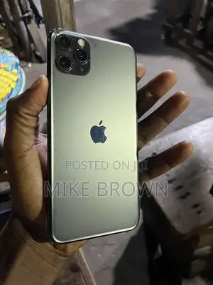 Apple iPhone 11 Pro Max 64 GB Black