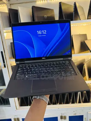 Laptop Dell Latitude 7390 2-in-1 16GB Intel Core i5 SSD 256GB