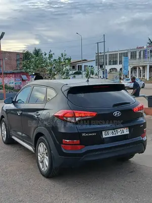 Hyundai Tucson 2016 Black