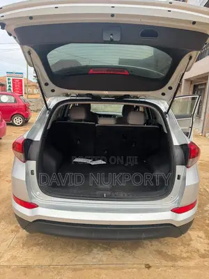 Hyundai Tucson 2018 Silver