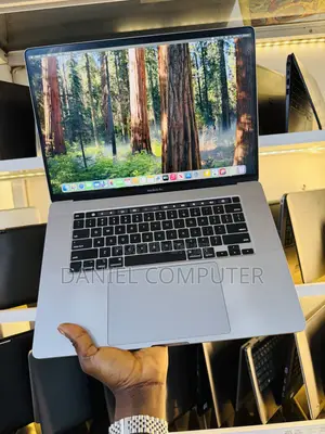 Laptop Apple MacBook Pro 2019 16GB Intel Core i7 SSD 512GB