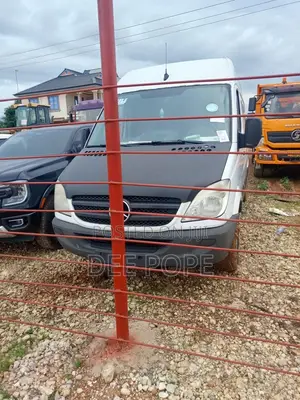 Mercedes-Benz Sprinter 2010 White